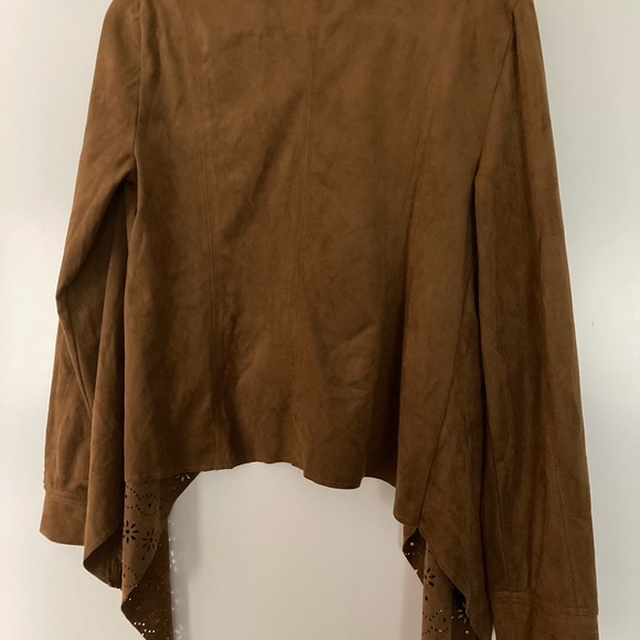 American Rag Cie Laser Cut Faux Suede Jacket - Picture 5 of 10